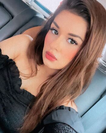 Full leaked Avneetkaur private onlyfans photo
