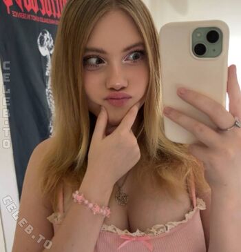 Full leaked Avrrorka private onlyfans photo