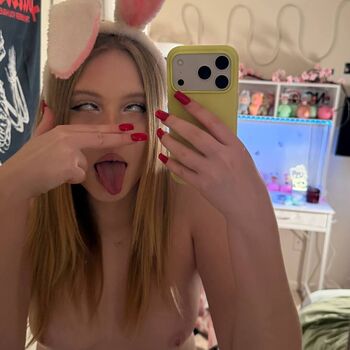 Full leaked Avrrorkar page private onlyfans photo