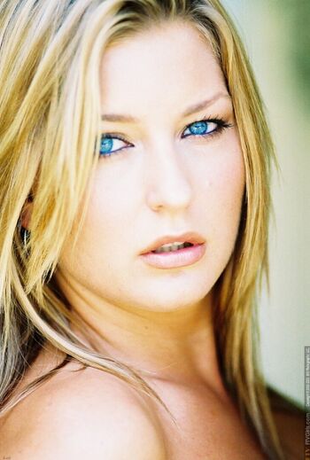 Full leaked Avy scott private onlyfans photo