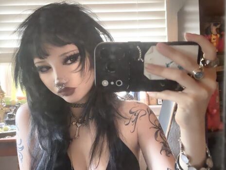 Full leaked Awesomethugprincess private photo