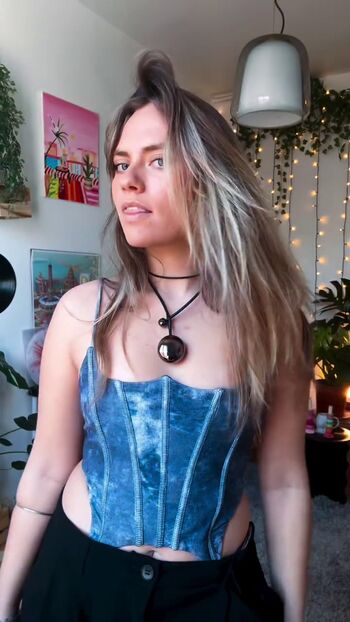 Full leaked Axelle maga private onlyfans photo