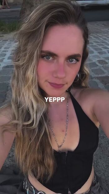 Axelle Maga
