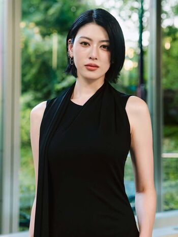 Ayaka Miyoshi