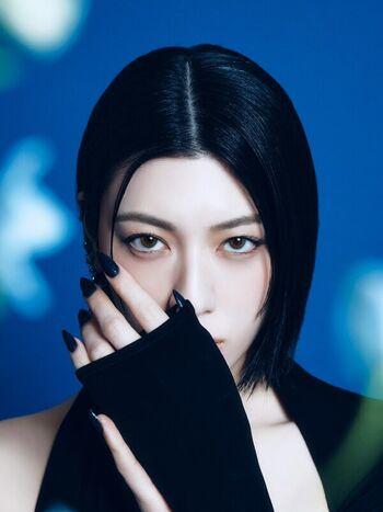 Ayaka Miyoshi