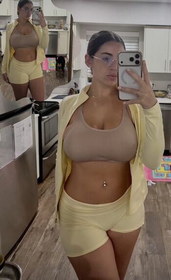 Full leaked Ayamarieee private photo