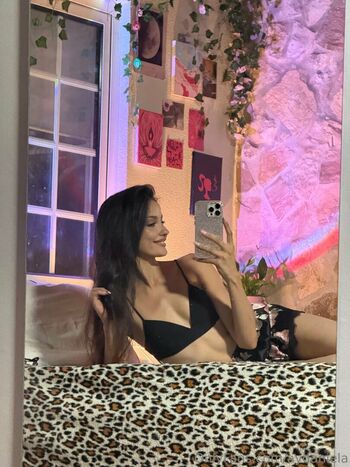 Full leaked Aydaniela private photo