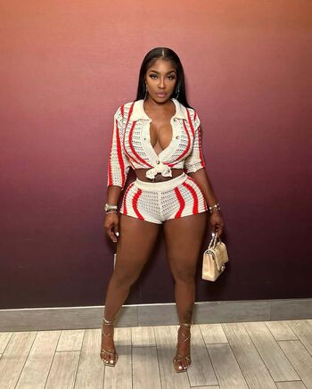 Full leaked Ayesha howard private photo