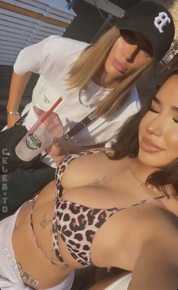 Full leaked Ayguldtb private onlyfans photo