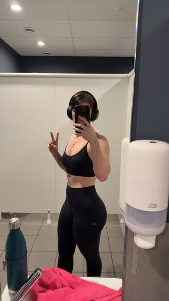 Full leaked Aykuroo private onlyfans photo