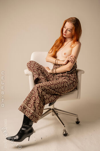 Full leaked Ayla jay page private photo