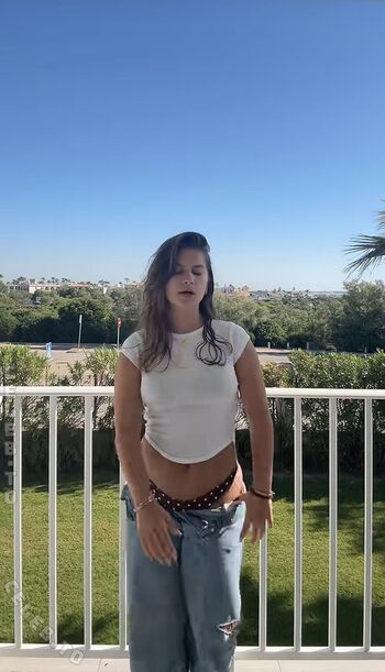 Full leaked Aylinabr private photo