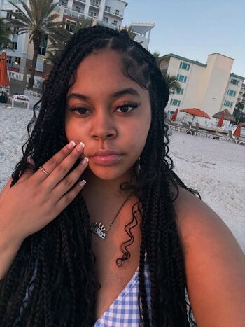 Full leaked Ayoo londyn private onlyfans photo