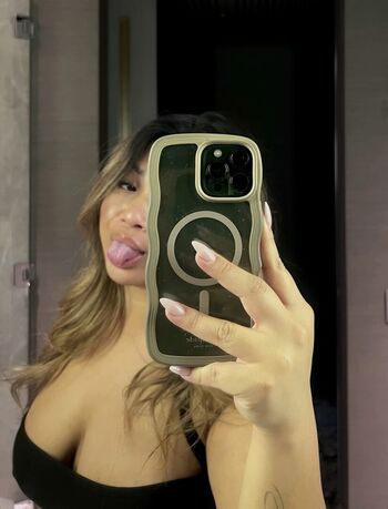 Full leaked Aysia phan private photo