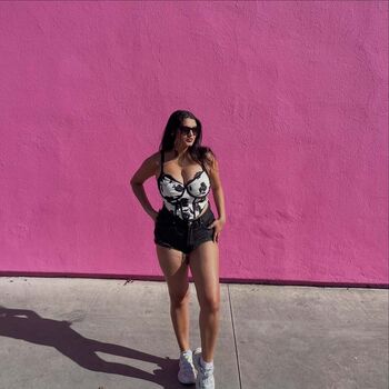 Full leaked Ayushaaaa private onlyfans photo