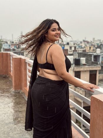 Full leaked Ayushi sharma private photo
