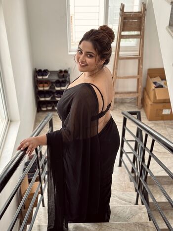 Full leaked Ayushi sharma private photo