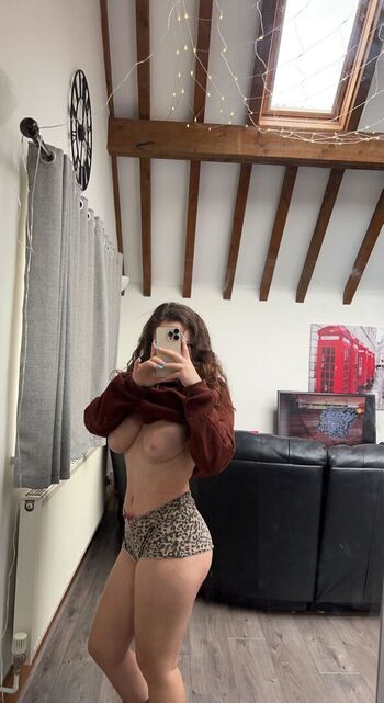 Full leaked Azaliavoss private photo