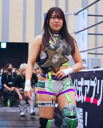 Full leaked Azm page private photo