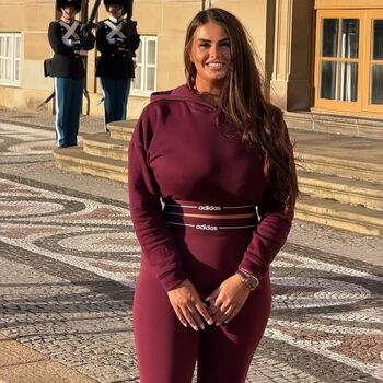 Full leaked Azra kameric private photo