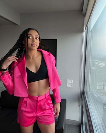 Full leaked Azzi fudd page private onlyfans photo