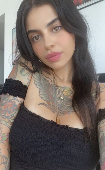 Full leaked Azzy star private onlyfans photo