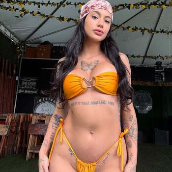 Full leaked Azzy private photo