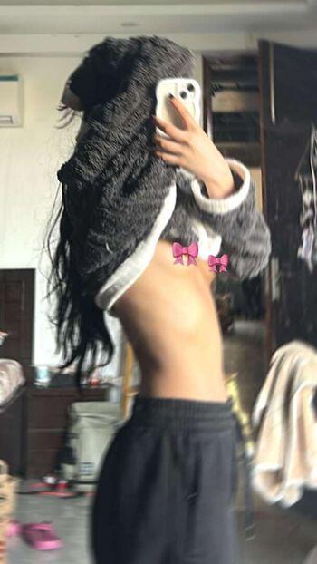 Full leaked Babeeskin private photo