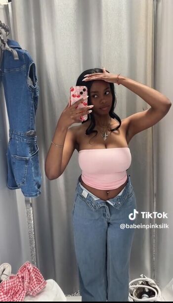 Full leaked Babeinpinksilk private photo