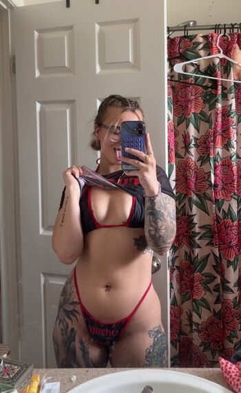Full leaked Baby cakes private photo