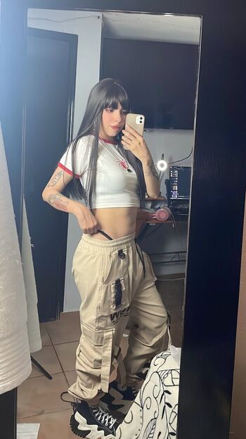 Full leaked Babyakem page private photo