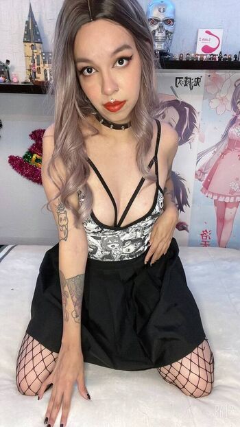 Full leaked Babyakem private photo