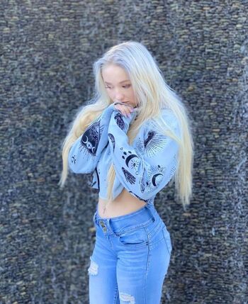Full leaked Babyblubunny private photo