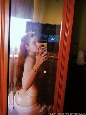 Full leaked Babybunny private photo