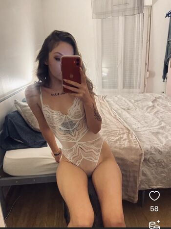 Full leaked Babyclo private photo