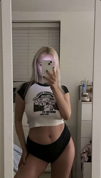 Full leaked Babycsea private onlyfans photo