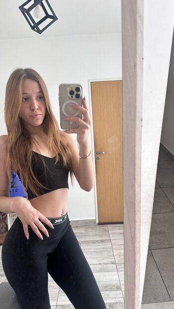 Full leaked Babyfacebunnyy page private photo