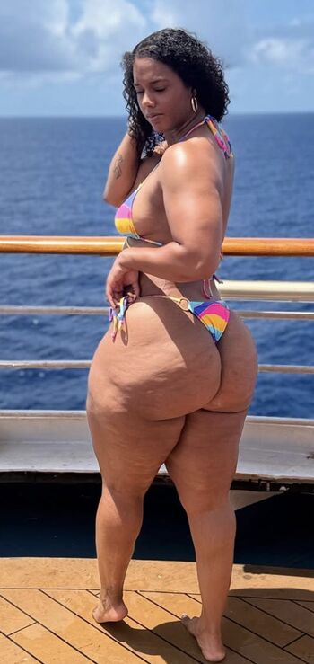 Full leaked Babygurldessie private onlyfans photo