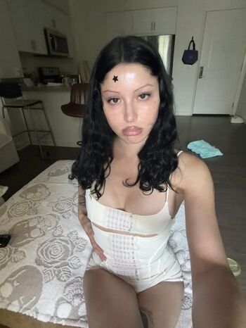 Full leaked Babymnm private photo