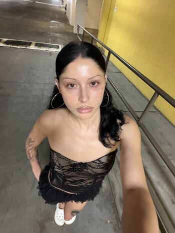 Full leaked Babymnm private photo