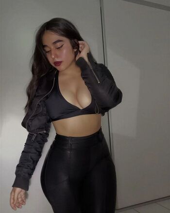 Full leaked Babynhoauwu page private onlyfans photo