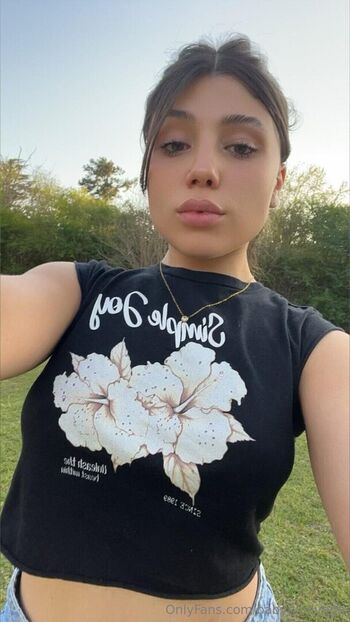 Full leaked Babyninavega private onlyfans photo