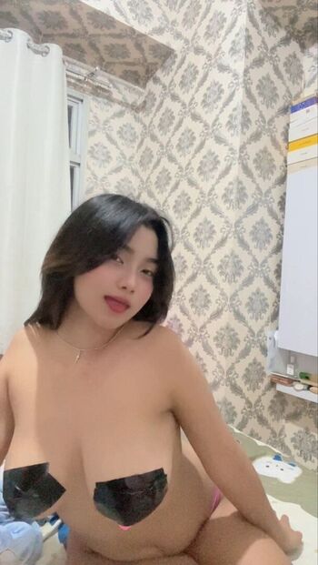 Full leaked Babyraa private onlyfans photo