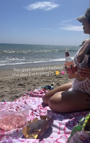 Full leaked Babyraena private photo