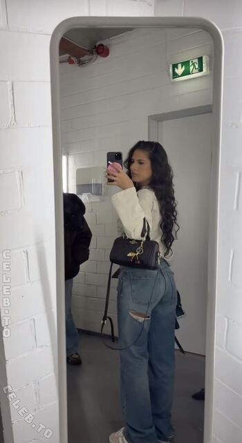 Full leaked Babyyjuli private photo