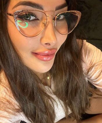 Full leaked Babyylinnx private onlyfans photo