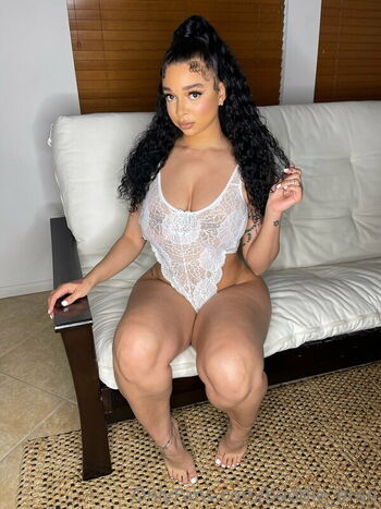 Full leaked Baddie bran private photo