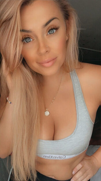 Baddie_tiffani