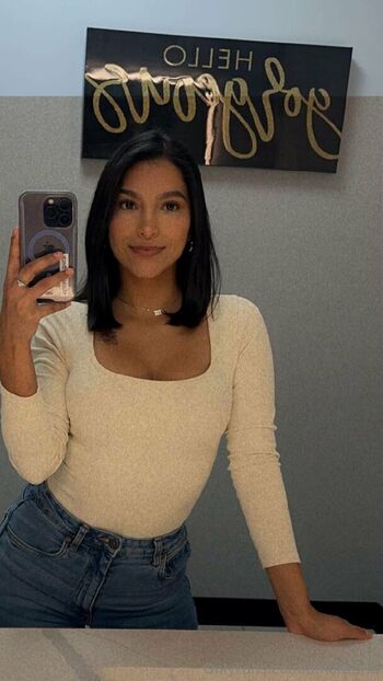 Full leaked Baddiebrii private photo