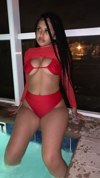 Full leaked Badnana page private photo